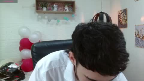 Snapshot of dmitrisanders1 chatting on February 27, 2025, 9:04 pm Maybe in pvt online show from February 27, 2025, 9:04 pm