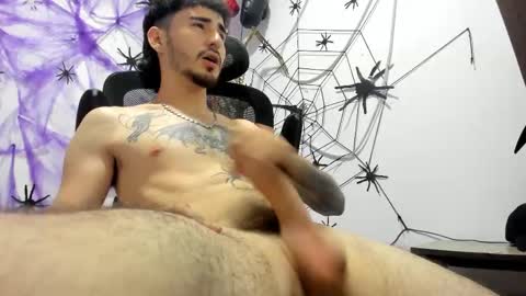 Snapshot of dmitrisanders1 chatting on September 29, 2025, 10:58 pm Maybe in pvt online show from September 29, 2025, 10:58 pm