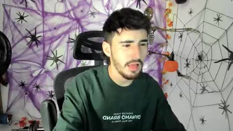 Snapshot of dmitrisanders1 chatting on October 10, 2025, 5:34 pm Maybe in pvt online show from October 10, 2025, 5:34 pm