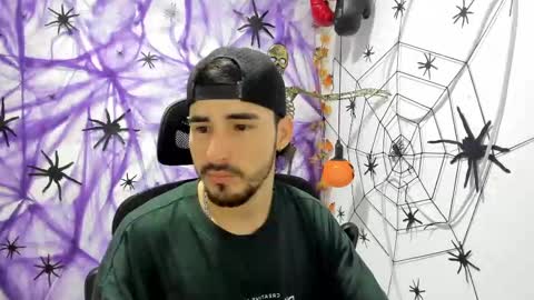 Snapshot of dmitrisanders1 chatting on October 16, 2025, 12:00 am Maybe in pvt online show from October 16, 2025, 12:00 am