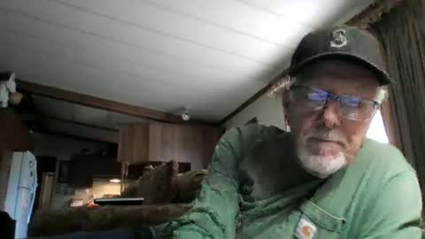 Snapshot of doingmyself69 chatting on October 1, 2025, 11:22 pm doingmyself69 online show from October 1, 2025, 11:22 pm