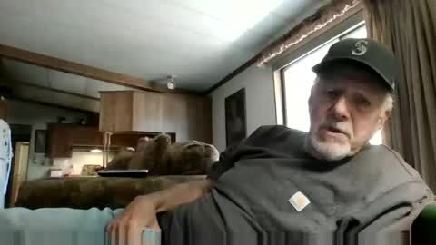 Snapshot of doingmyself69 chatting on October 7, 2025, 9:23 pm doingmyself69 online show from October 7, 2025, 9:23 pm