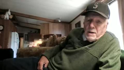 Snapshot of doingmyself69 chatting on October 8, 2025, 10:29 pm doingmyself69 online show from October 8, 2025, 10:29 pm