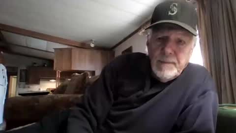 Snapshot of doingmyself69 chatting on November 10, 2025, 9:47 pm doingmyself69 online show from November 10, 2025, 9:47 pm