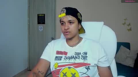 Snapshot of dominick_joness chatting on September 22, 2025, 10:45 pm Dominick  online show from September 22, 2025, 10:45 pm