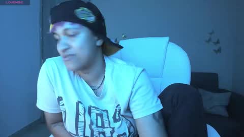 Snapshot of dominick_joness chatting on September 26, 2025, 4:27 am Dominick  online show from September 26, 2025, 4:27 am