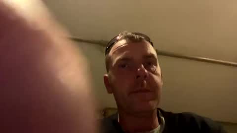live online show from September 22, 2025, 12:56 am