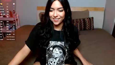 Snapshot of dontbemina chatting on February 23, 2025, 12:19 am DontBeMina online show from February 23, 2025, 12:19 am