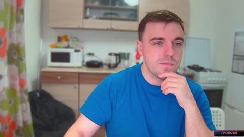 Snapshot of dosilasa chatting on December 25, 2024, 6:20 am Sasha online show from December 25, 2024, 6:20 am