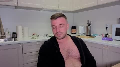 Snapshot of dosilasa chatting on September 19, 2025, 8:09 pm Sasha online show from September 19, 2025, 8:09 pm