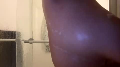 Snapshot of doubledeeboobies chatting on September 24, 2025, 5:55 am doubledeeboobies online show from September 24, 2025, 5:55 am