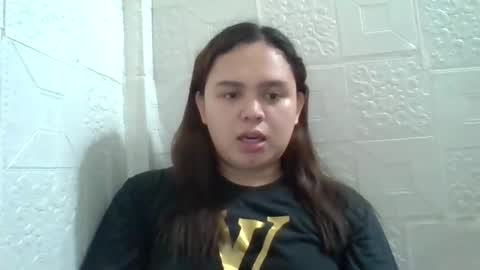 Snapshot of drain_myballs1 chatting on September 19, 2025, 9:43 am Nicole online show from September 19, 2025, 9:43 am