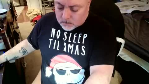 Snapshot of drake_r_darkrose chatting on December 19, 2024, 2:12 am Drake D Vamp aka Drake DarkRose online show from December 19, 2024, 2:12 am