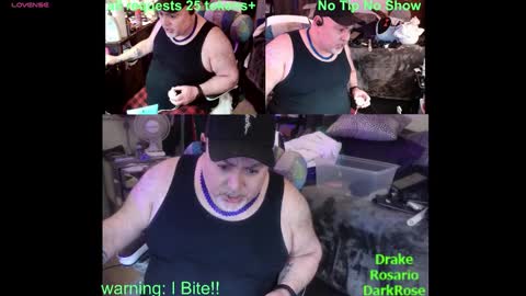 Snapshot of drake_r_darkrose chatting on January 25, 2025, 12:38 am Drake D Vamp aka Drake DarkRose online show from January 25, 2025, 12:38 am