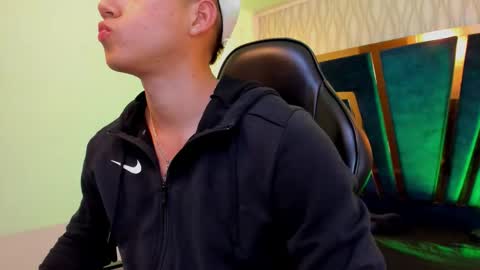 Snapshot of draven_marceaux chatting on September 14, 2025, 1:10 pm Draven online show from September 14, 2025, 1:10 pm