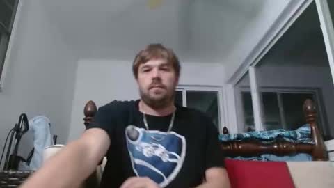 Snapshot of dreamstate888 chatting on October 28, 2025, 2:15 am nccouple93 online show from October 28, 2025, 2:15 am