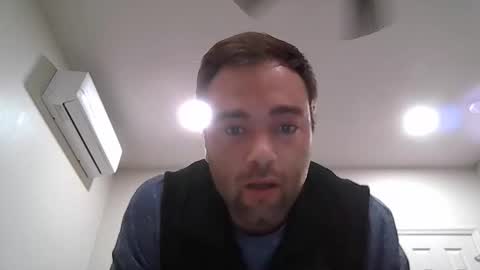 Snapshot of drexallen1 chatting on November 14, 2025, 10:40 pm drexallen1 online show from November 14, 2025, 10:40 pm