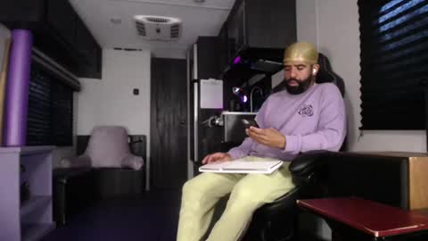 DirtyDrizzy online show from September 14, 2025, 11:31 am