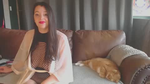 Snapshot of duckman162 chatting on March 10, 2025, 9:18 pm Duckman and Rose online show from March 10, 2025, 9:18 pm