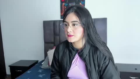 Snapshot of dulce_amg chatting on February 19, 2025, 12:33 pm Dulce amg online show from February 19, 2025, 12:33 pm