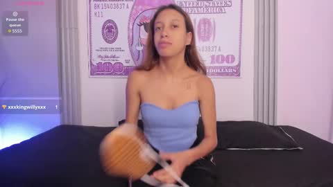 Snapshot of dulce_quintana chatting on September 29, 2025, 12:10 pm dulce_quintana online show from September 29, 2025, 12:10 pm