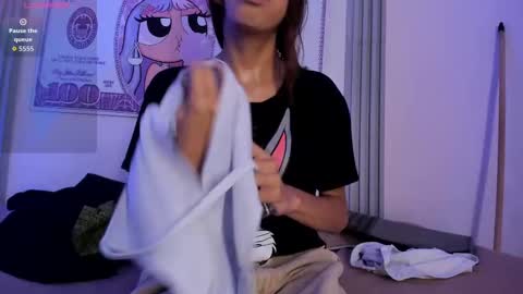 Snapshot of dulce_quintana chatting on October 3, 2025, 12:02 pm dulce_quintana online show from October 3, 2025, 12:02 pm