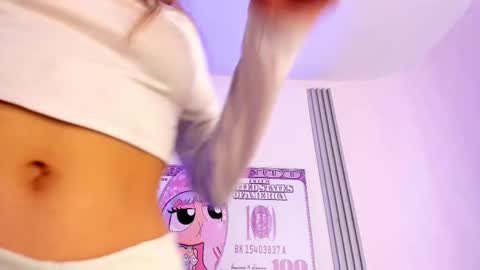 Snapshot of dulce_quintana chatting on October 5, 2025, 11:19 am dulce_quintana online show from October 5, 2025, 11:19 am