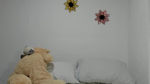 Snapshot of dulce_roberts_ chatting on February 6, 2025, 1:32 pm Dulce  online show from February 6, 2025, 1:32 pm