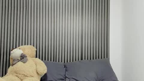 Snapshot of dulce_roberts_ chatting on September 24, 2025, 12:08 pm Dulce  online show from September 24, 2025, 12:08 pm