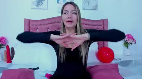 Snapshot of dulceangelita chatting on January 16, 2025, 4:07 pm Dulce online show from January 16, 2025, 4:07 pm