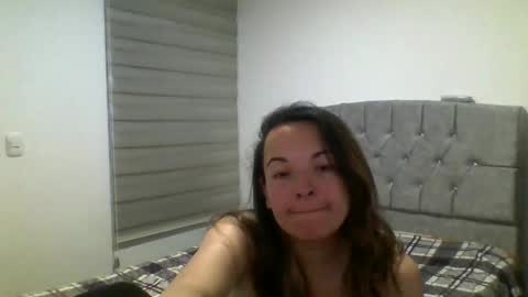 Snapshot of dulcesherpard chatting on September 26, 2025, 2:37 am dulcesherpard online show from September 26, 2025, 2:37 am