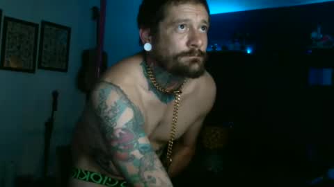 Snapshot of durfmanx chatting on January 3, 2025, 9:04 am durfmanX online show from January 3, 2025, 9:04 am