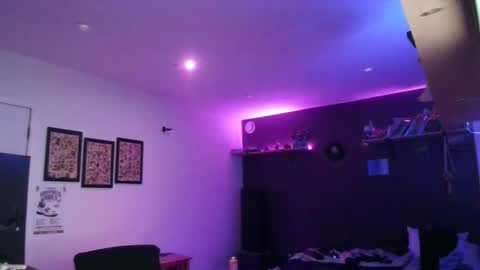 Snapshot of durfmanx chatting on September 12, 2025, 6:02 am durfmanX online show from September 12, 2025, 6:02 am