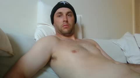 Snapshot of dustyroy09 chatting on December 4, 2024, 5:16 am dustyroy09 online show from December 4, 2024, 5:16 am