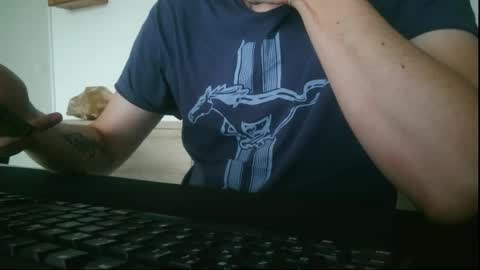 Snapshot of dy22__ chatting on November 3, 2025, 3:24 pm dy22__ online show from November 3, 2025, 3:24 pm