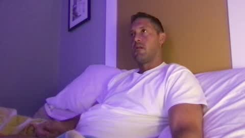 Snapshot of dylan_thick chatting on October 14, 2025, 4:13 am Dylans ThicK online show from October 14, 2025, 4:13 am