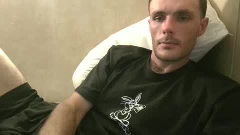 Snapshot of dylp400 chatting on December 30, 2024, 7:11 pm dylp400 online show from December 30, 2024, 7:11 pm