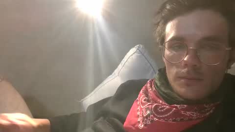 Snapshot of dylp400 chatting on March 8, 2025, 10:45 pm dylp400 online show from March 8, 2025, 10:45 pm