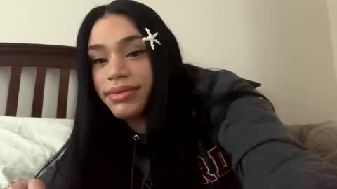 Snapshot of dynasty313 chatting on January 10, 2025, 8:04 pm Dynasty online show from January 10, 2025, 8:04 pm