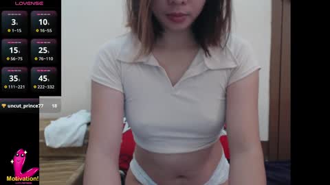 Snapshot of earthlypleasures chatting on December 10, 2024, 10:37 pm shaina online show from December 10, 2024, 10:37 pm