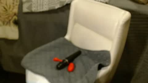 Snapshot of eatme_six9 chatting on January 23, 2025, 1:24 pm Six online show from January 23, 2025, 1:24 pm