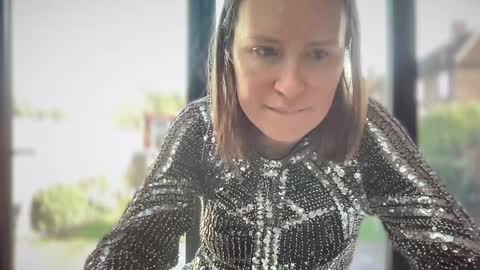 Snapshot of eatmypie69 chatting on February 5, 2025, 10:19 am Nadia Ferreira  online show from February 5, 2025, 10:19 am