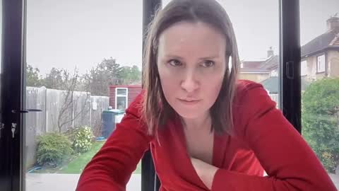 Snapshot of eatmypie69 chatting on February 12, 2025, 10:03 am Nadia Ferreira  online show from February 12, 2025, 10:03 am