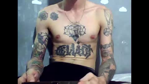 Snapshot of ed_big_cock chatting on March 7, 2025, 9:06 pm Edd Gallego online show from March 7, 2025, 9:06 pm