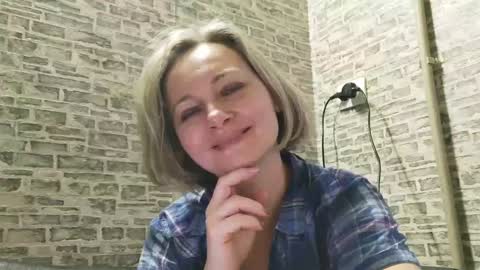 Snapshot of edithmanning chatting on December 15, 2024, 1:00 pm edithmanning online show from December 15, 2024, 1:00 pm