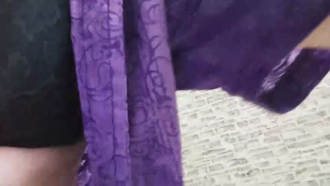 Snapshot of edithmanning chatting on December 16, 2024, 7:26 am edithmanning online show from December 16, 2024, 7:26 am