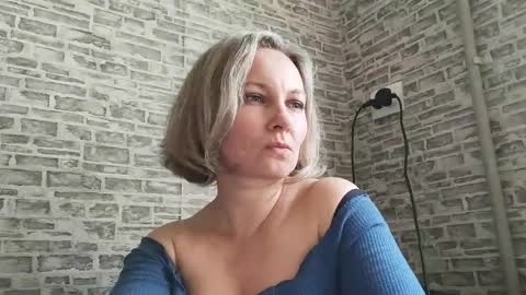 Snapshot of edithmanning chatting on February 21, 2025, 10:28 am edithmanning online show from February 21, 2025, 10:28 am