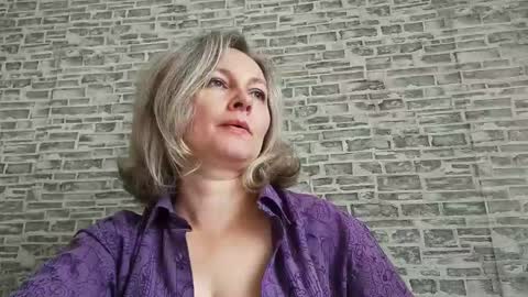 Snapshot of edithmanning chatting on September 29, 2025, 6:29 am edithmanning online show from September 29, 2025, 6:29 am