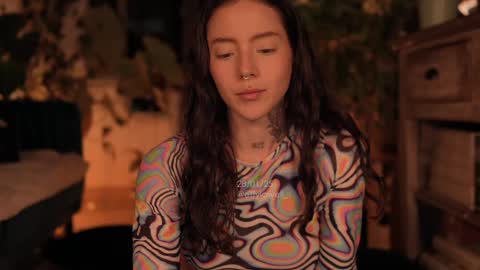 Snapshot of effylowell_ chatting on January 29, 2025, 12:43 am Effy online show from January 29, 2025, 12:43 am