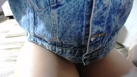 Snapshot of eibby_princess chatting on March 7, 2025, 6:02 am online show from March 7, 2025, 6:02 am